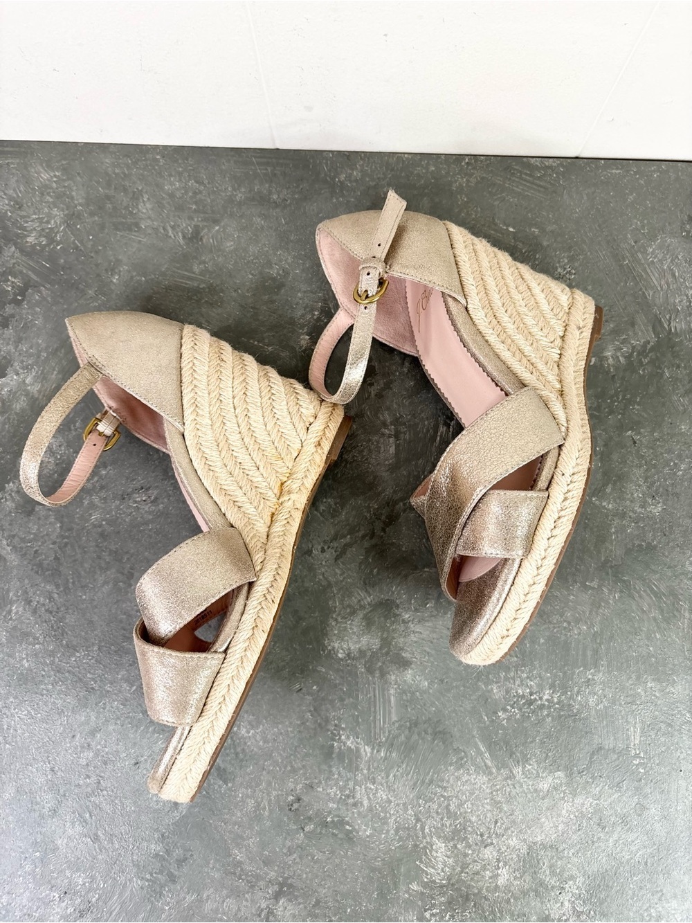 J.Crew Metallic Leather Jute Wedge Sandals champagne gold size 6 j crew - Picture 6 of 9